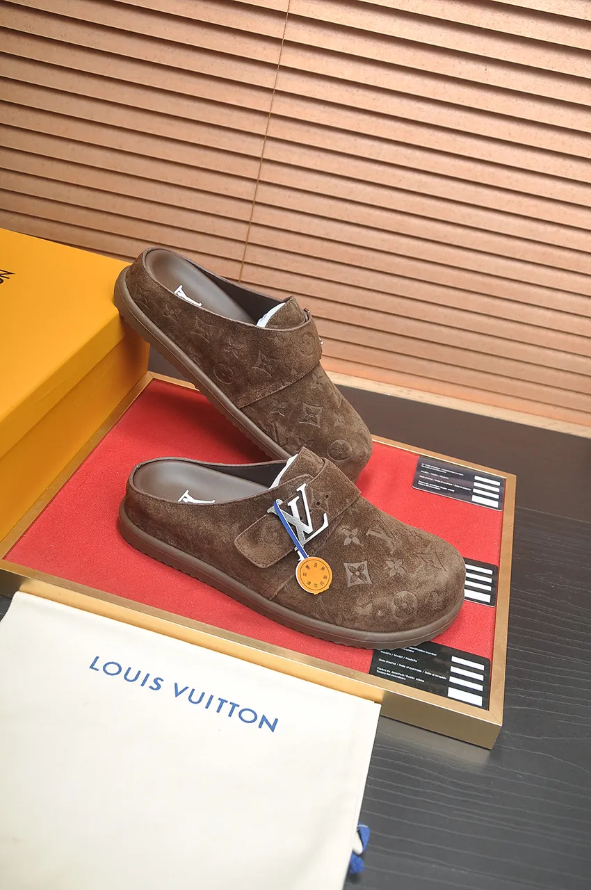 Men's men's shoes 💰520💶[LOUIS VUITTON] (cowhide lining) new style 🍀LV Louis Vuitton * - top version of LV classic semi-slip trendy shoes! Made of imported original cow suede cowhide, with a first layer of comfortable cowhide lining inside! Original wear-resistant rubber outsole! High quality products! Code number 38-45 (45 customized)